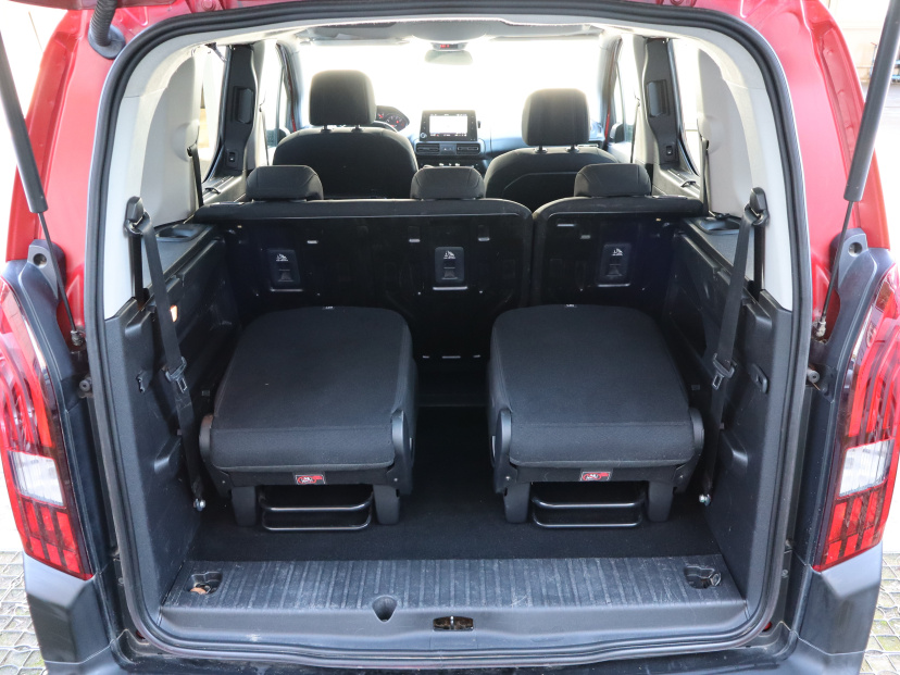 Peugeot Rifter, 2019