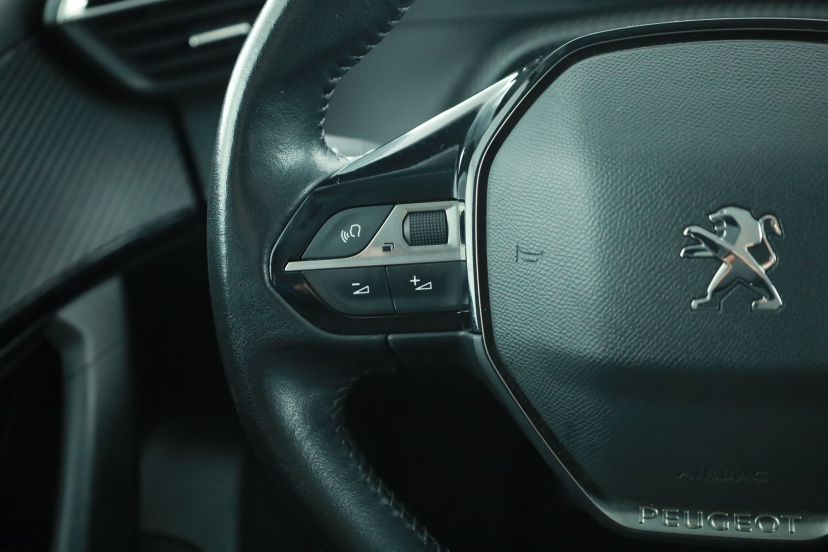 Peugeot 2008, 2021