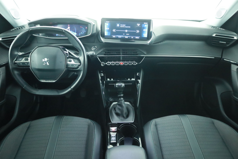 Peugeot 2008, 2021