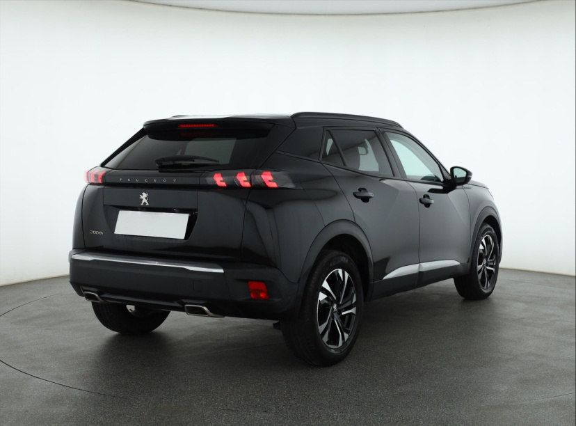 Peugeot 2008, 2021