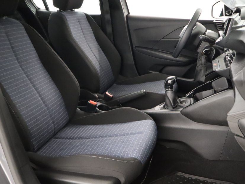 Peugeot 208, 2021