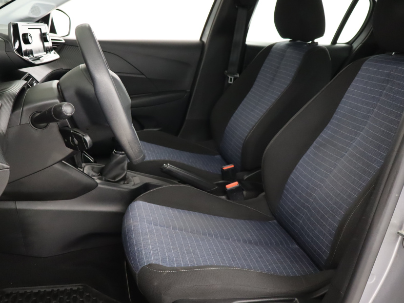 Peugeot 208, 2021