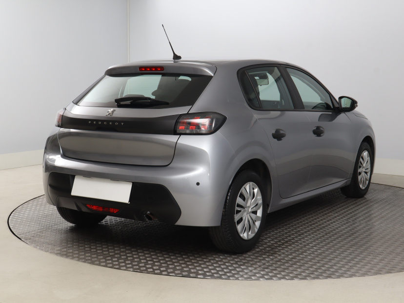Peugeot 208, 2021
