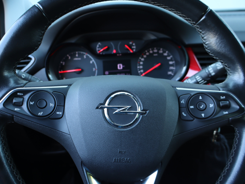 Opel Crossland, 2021