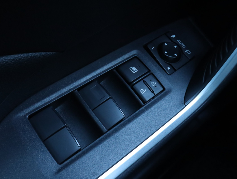 Toyota RAV 4, 2021
