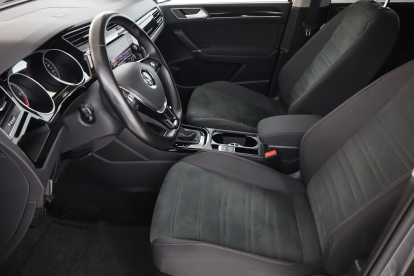 Volkswagen Touran, 2020