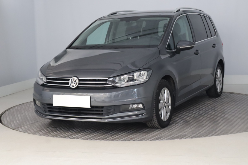 Volkswagen Touran, 2020