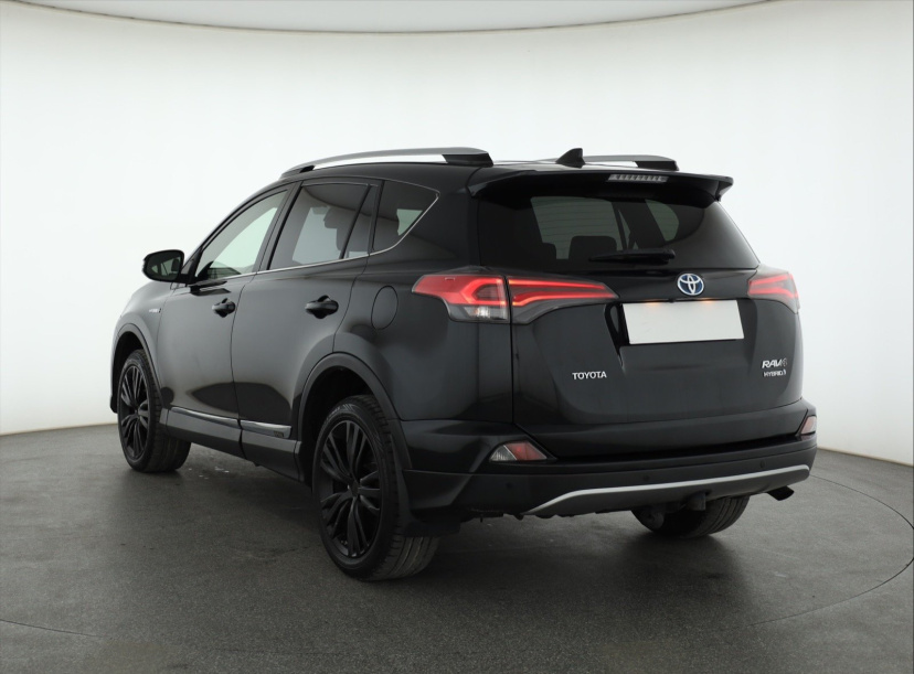 Toyota RAV 4, 2016