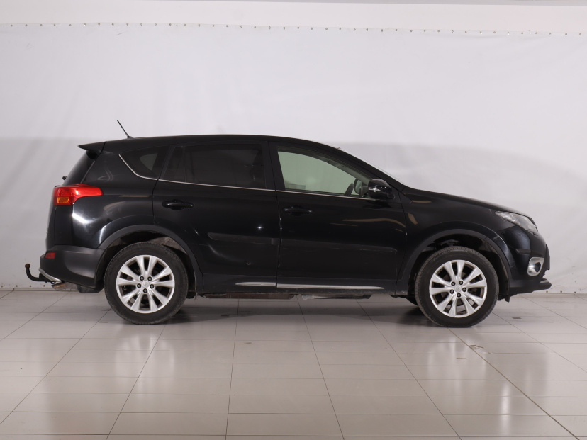Toyota RAV 4, 2013