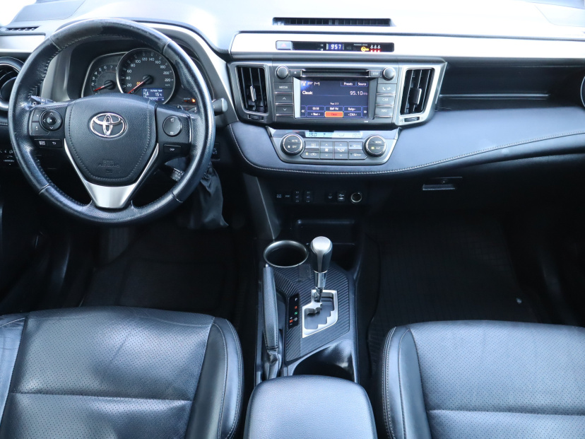 Toyota RAV 4, 2013