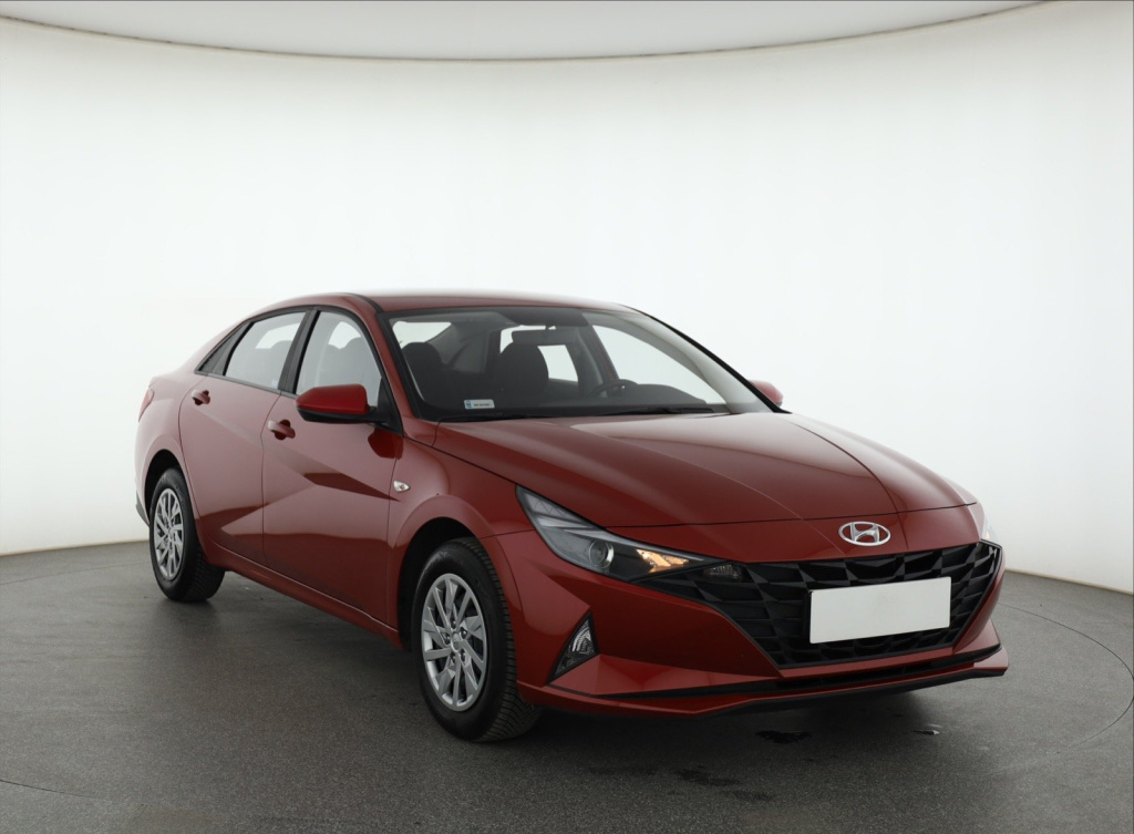 Hyundai Elantra, 2021