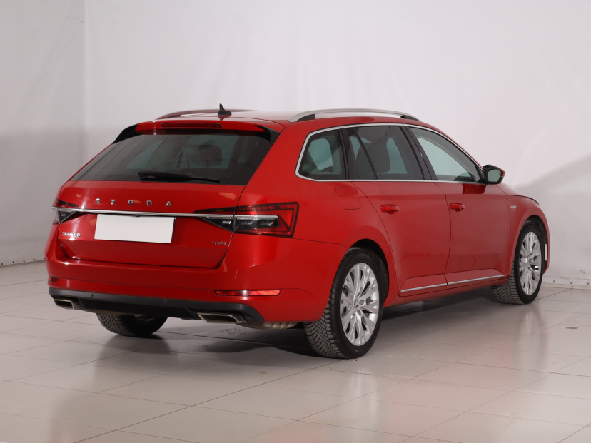 Škoda Superb, 2020
