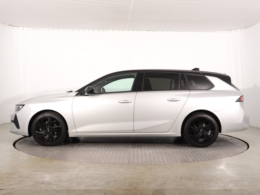 Opel Astra, 2024