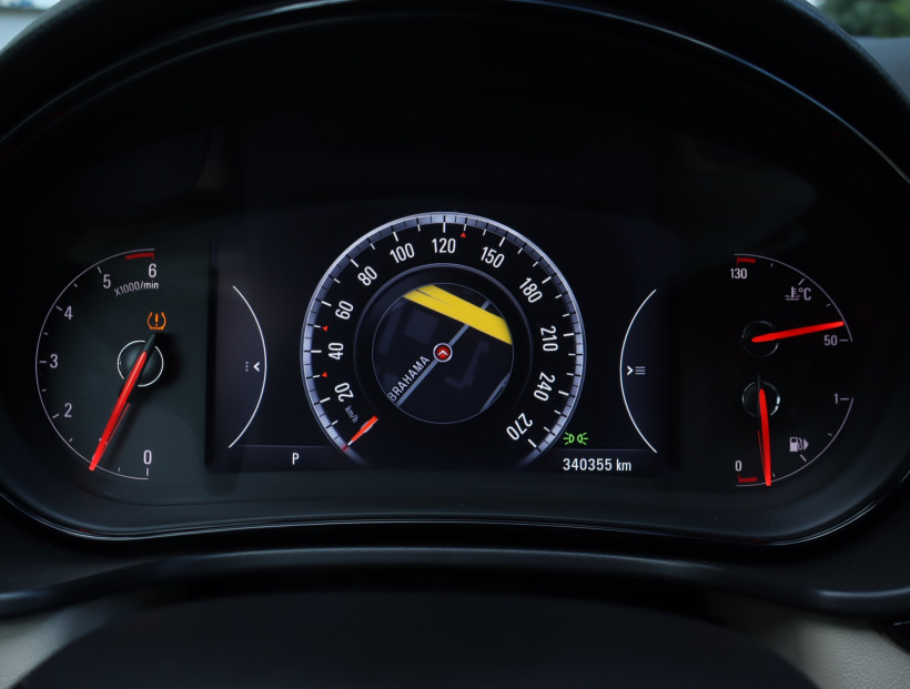 Opel Insignia, 2015