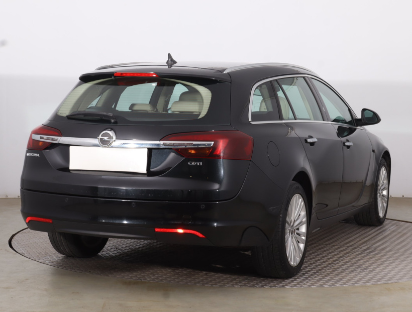 Opel Insignia, 2015