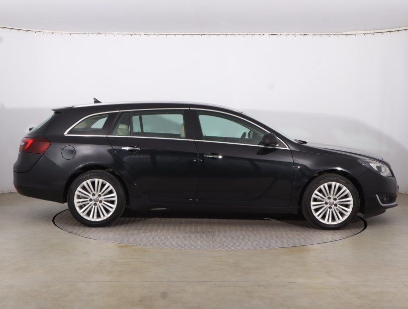 Opel Insignia, 2015