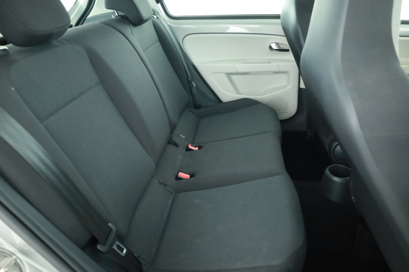 Volkswagen Up!, 2016