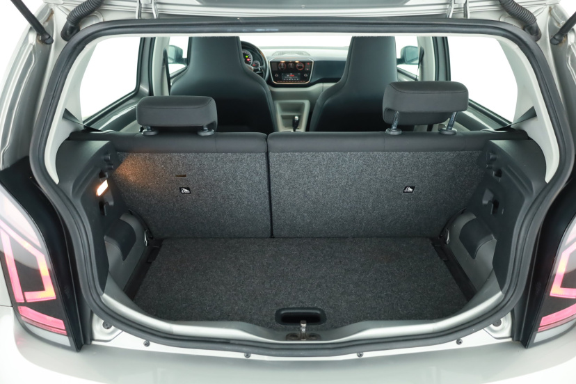Volkswagen Up!, 2016