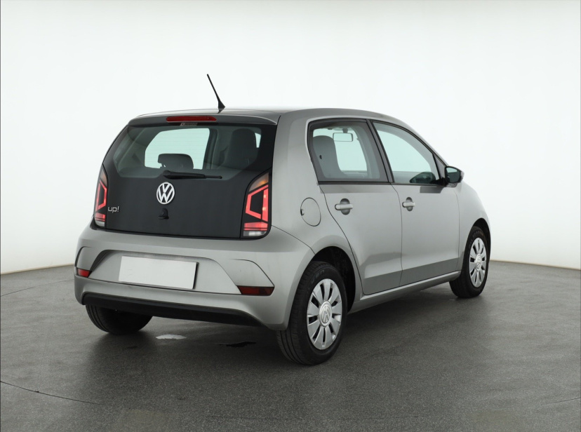 Volkswagen Up!, 2016