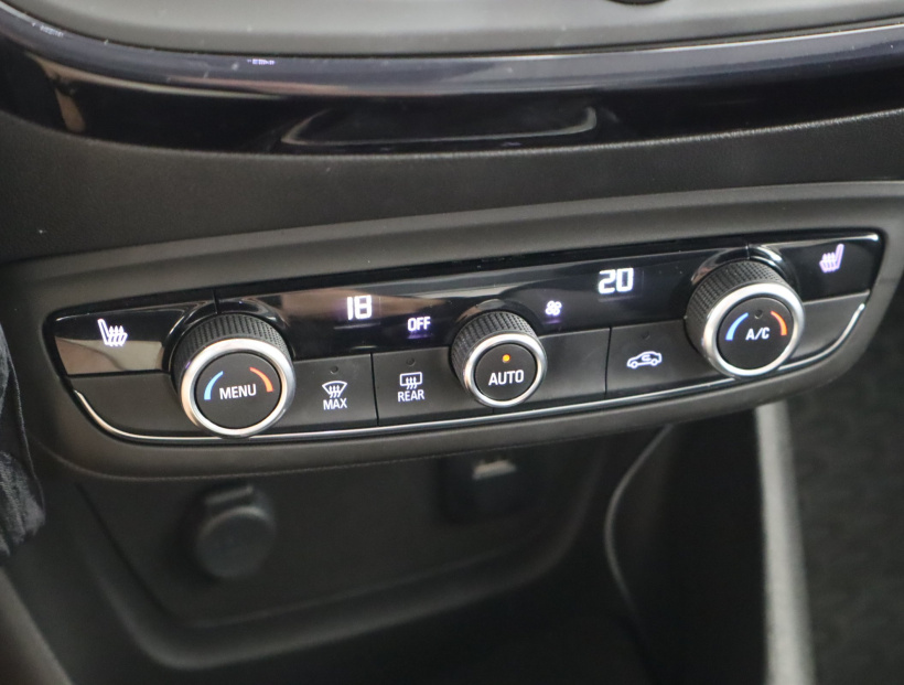 Opel Crossland, 2019