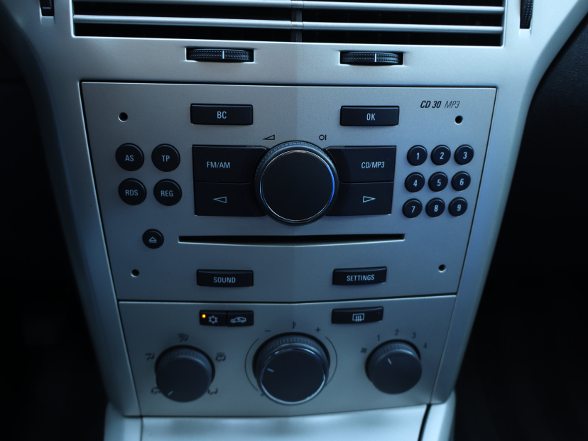 Opel Astra, 2008