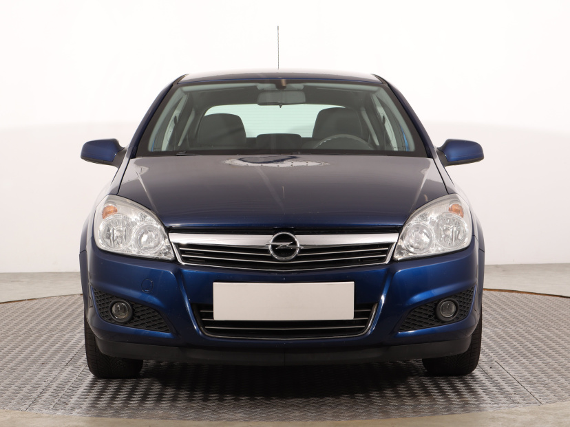 Opel Astra, 2008