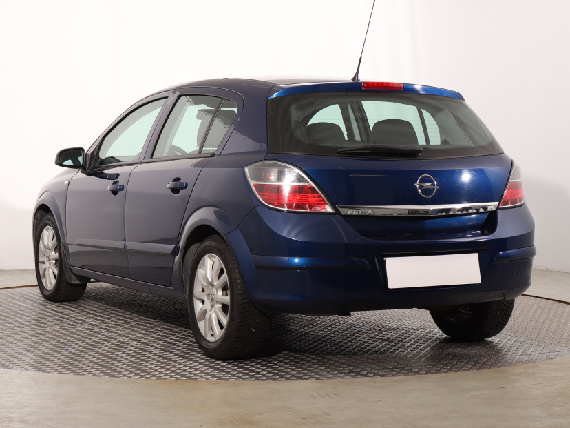 Opel Astra, 2008