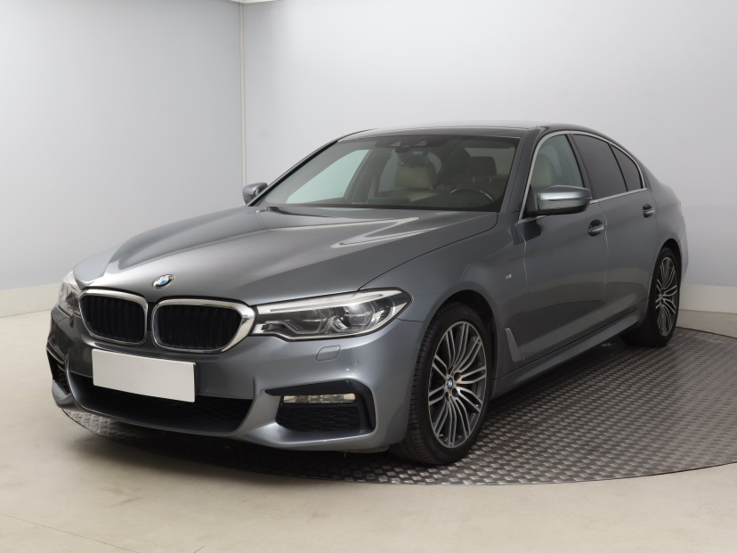 BMW 5, 2017