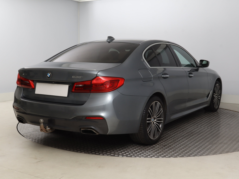 BMW 5, 2017