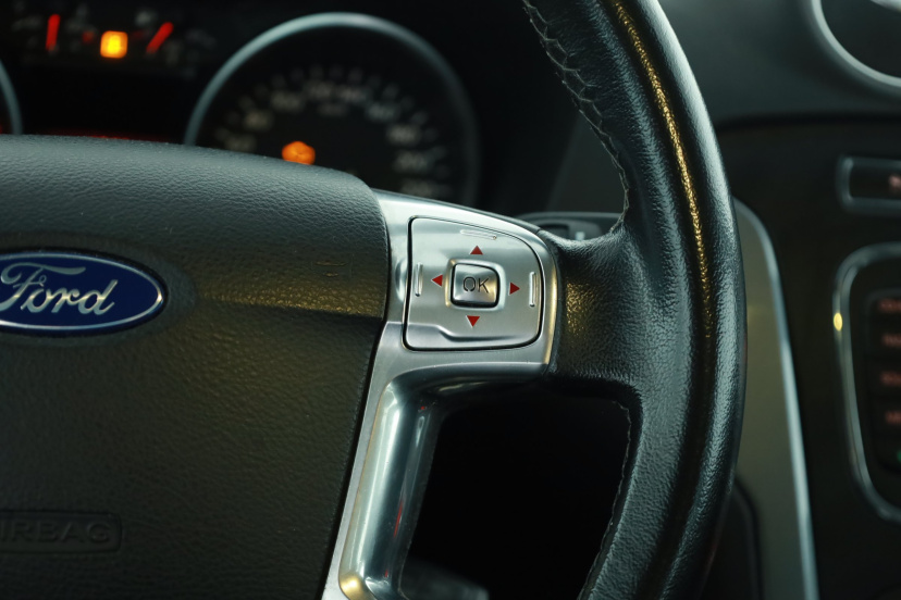 Ford Mondeo, 2013