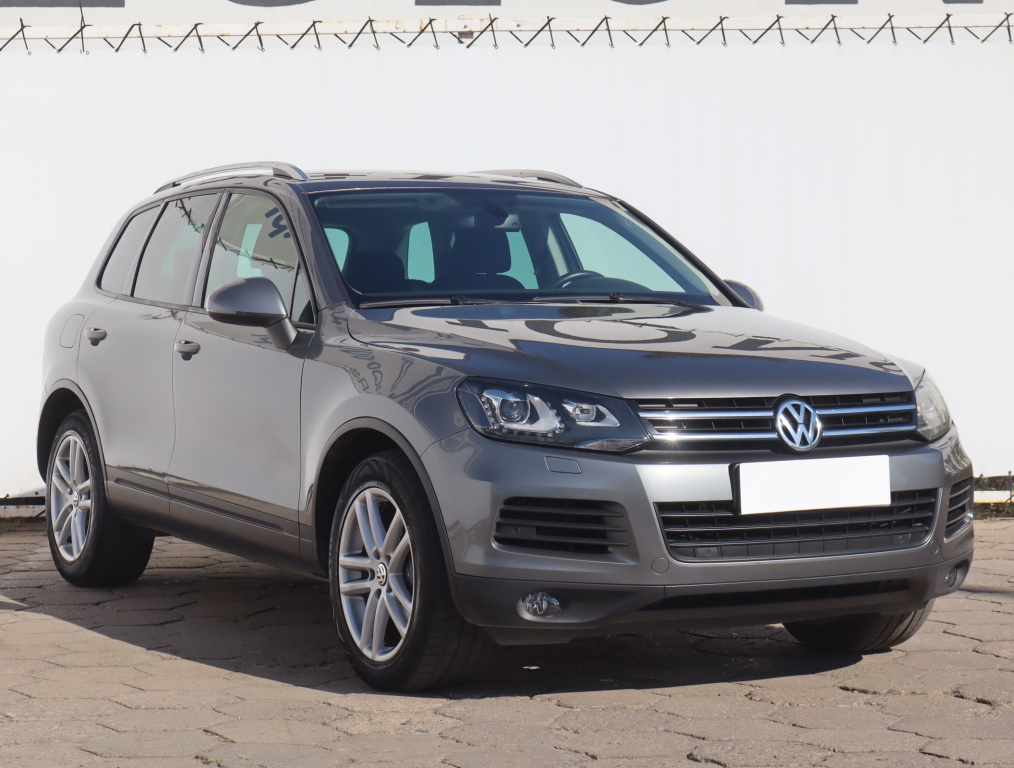 Volkswagen Touareg, 2013