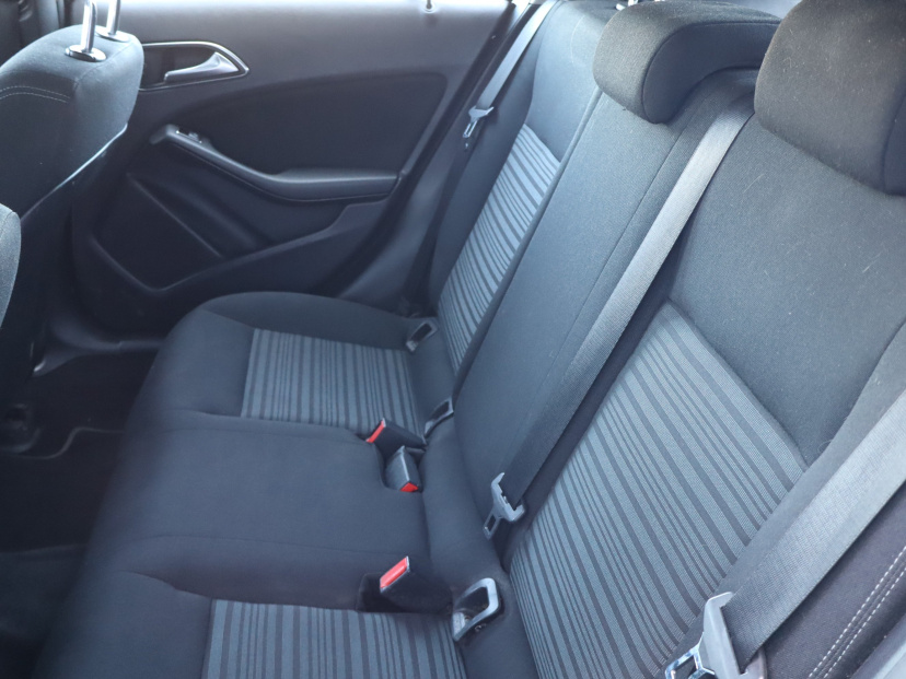 Mercedes-Benz A, 2013