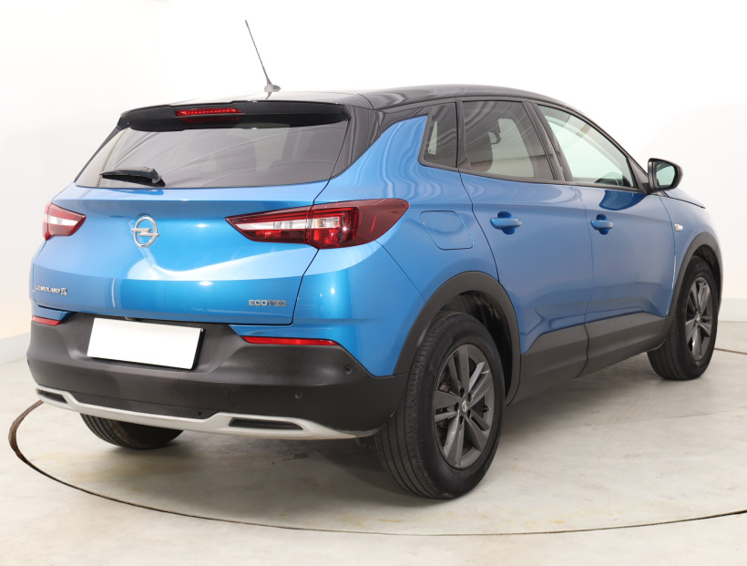 Opel Grandland, 2021