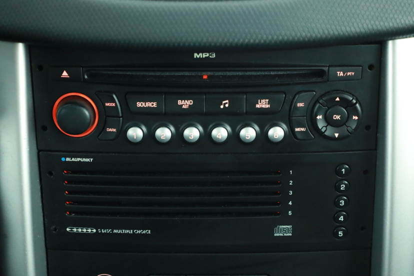 Peugeot 207, 2010