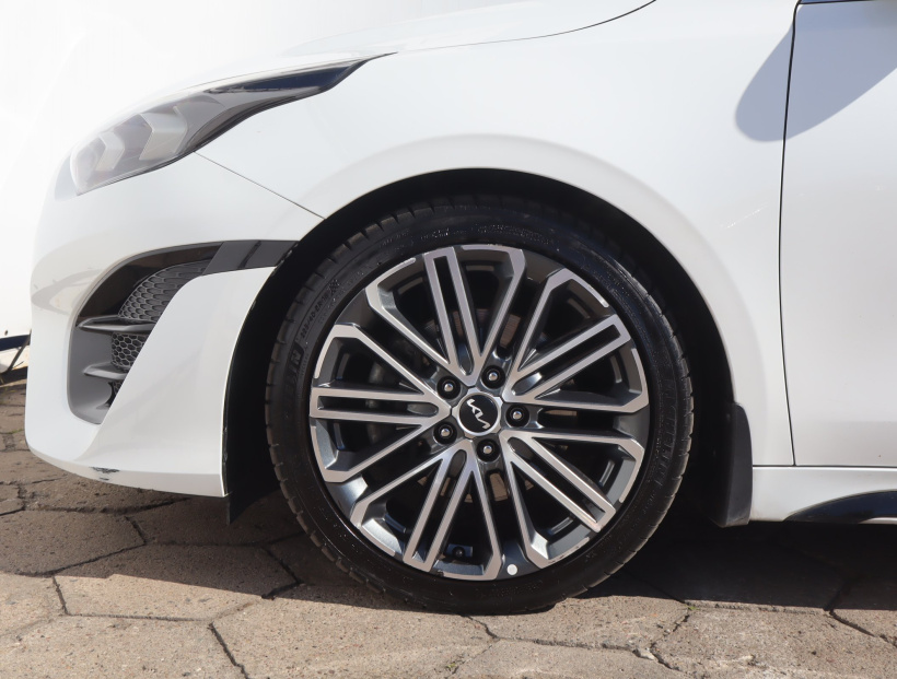 Kia ProCeed, 2021