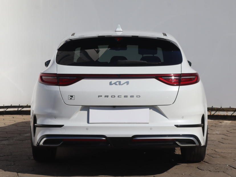 Kia ProCeed, 2021