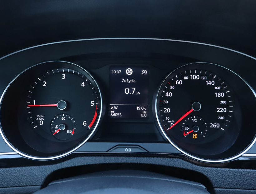 Volkswagen Passat, 2020