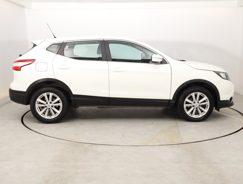 Nissan Qashqai, 2016