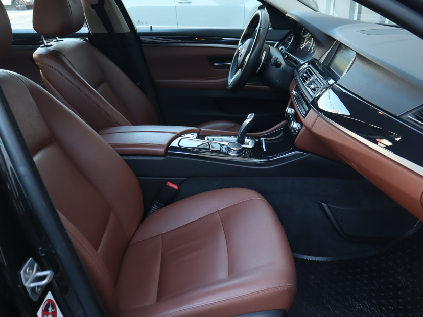 BMW 5, 2014