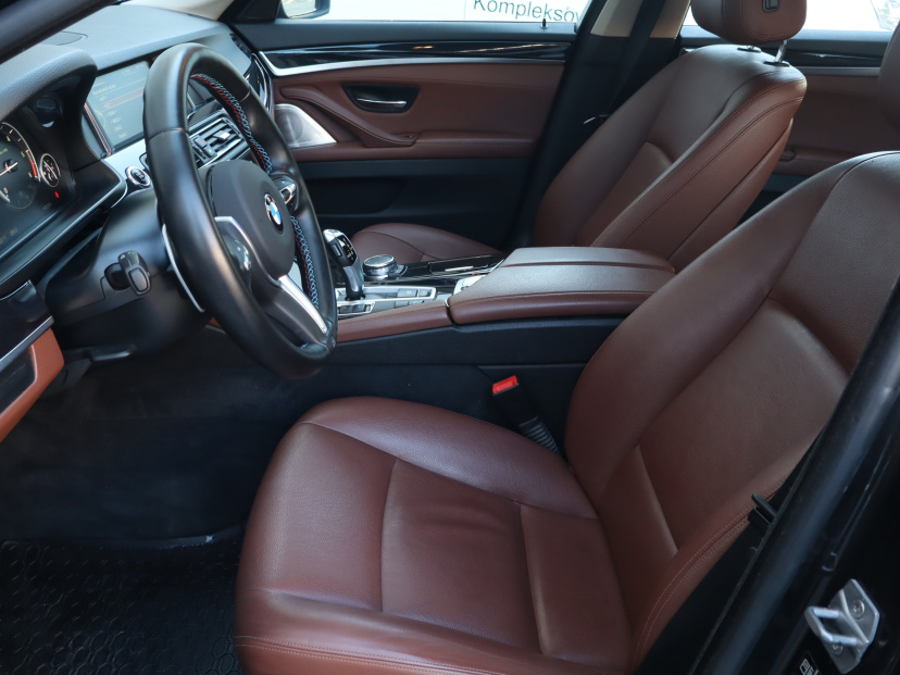 BMW 5, 2014