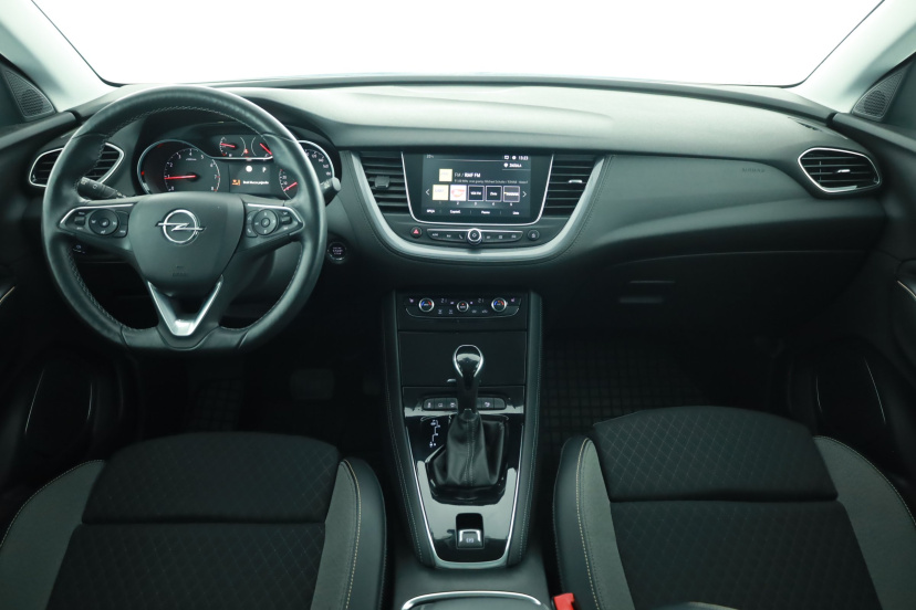 Opel Grandland, 2020