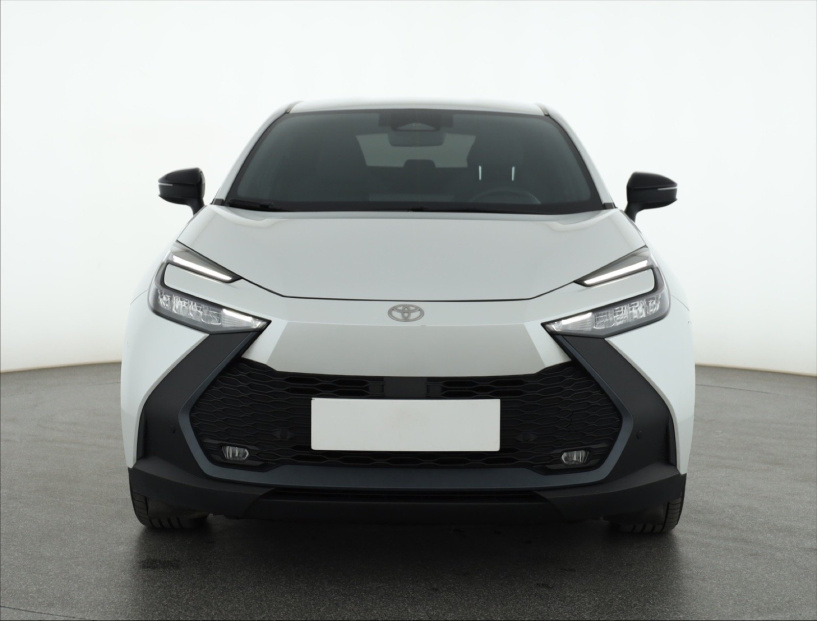 Toyota C-HR, 2024