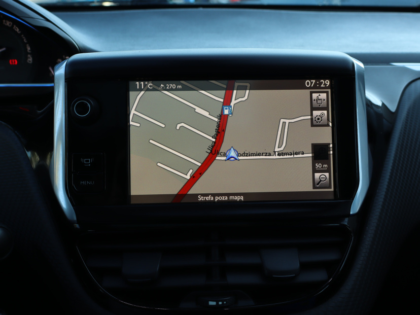 Peugeot 2008, 2013