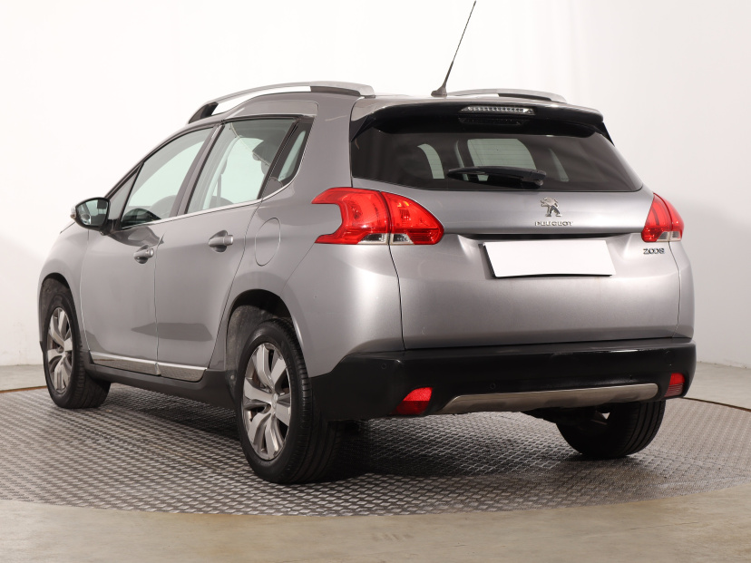 Peugeot 2008, 2013