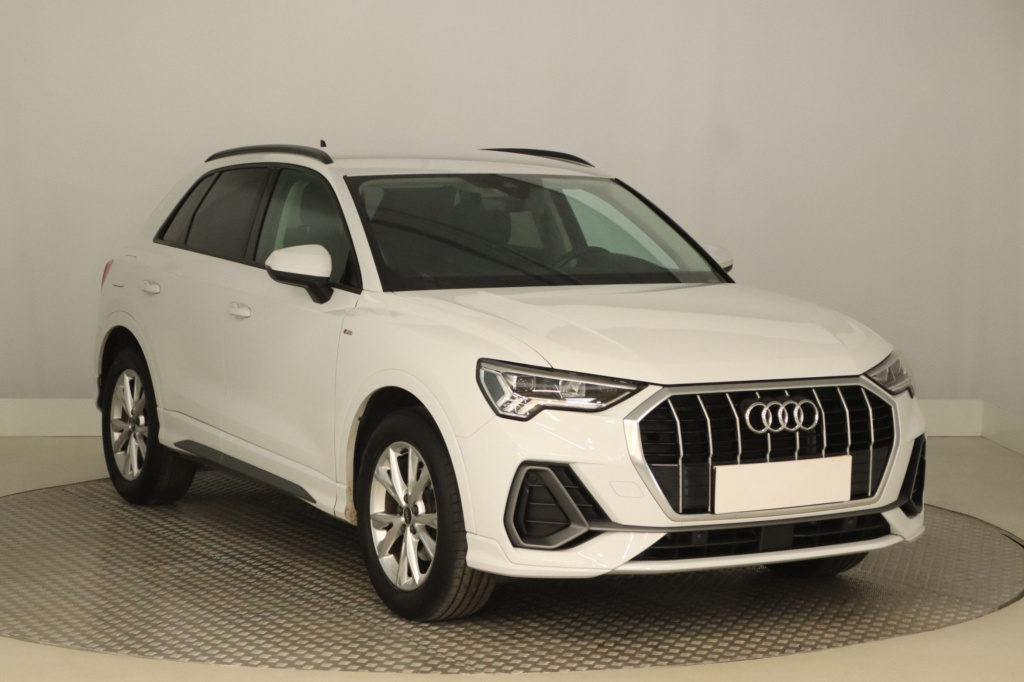 Audi Q3, 2023