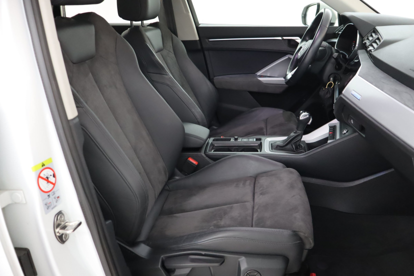 Audi Q3, 2023