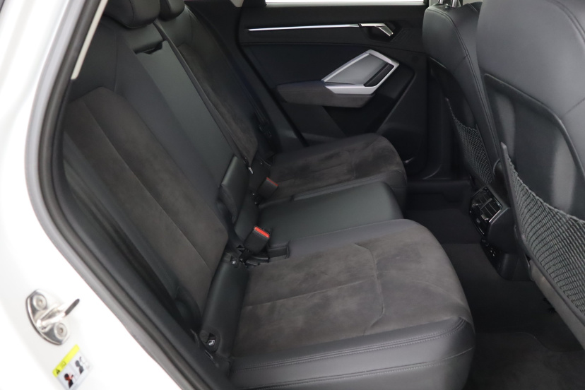 Audi Q3, 2023