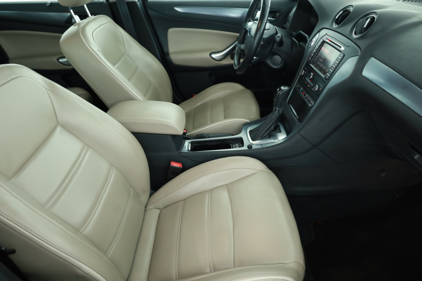 Ford Mondeo, 2014