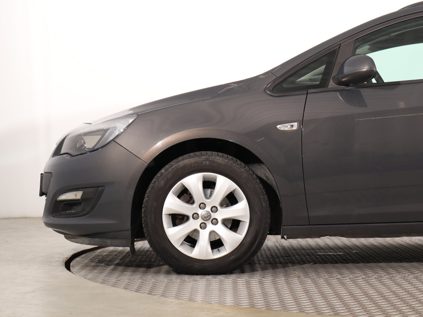 Opel Astra, 2015