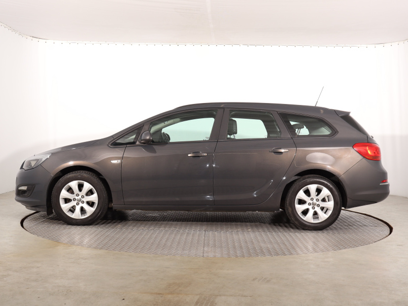 Opel Astra, 2015